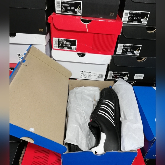 ADIDAS SUPERSTAR WORLD CUP PREMIUM EDITION MEN'S US SIZE 9.5 BRAND NEW IN BOX - Picture 5 of 10